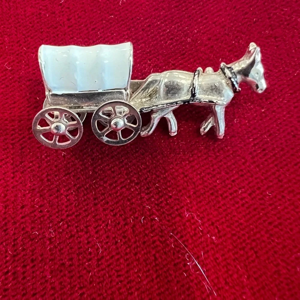Vintage frontier wagon